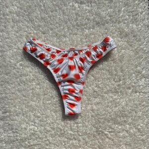 Besos Biquinis Size large airbrushed hearts bikini bottoms